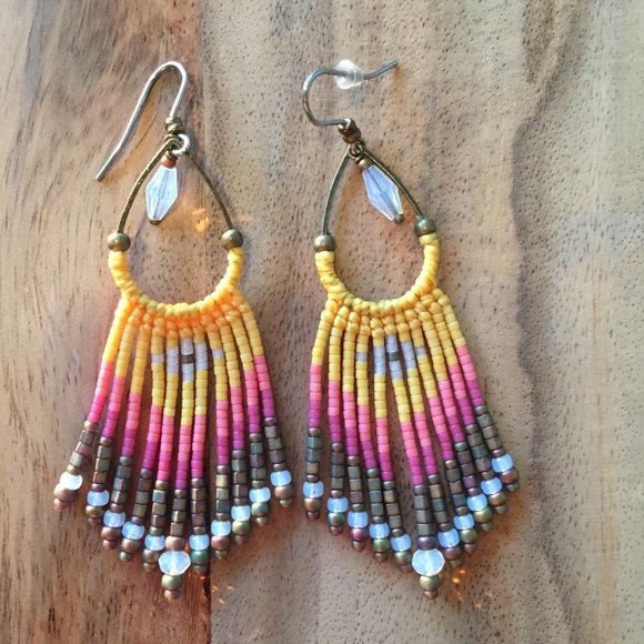Jewelry - Saffron seed bead earrings